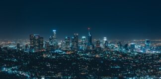 Dlaczego firma zatrudnia przez agencje pracy?