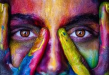 Czy osoba z orzeczeniem zarabia więcej?