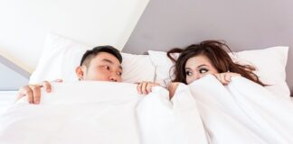 W jakim miesiącu najlepiej kupić telefon?