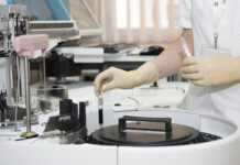 Jak często pracownik na stanowisku kierowniczym? Jak często pracownik na stanowisku kierowniczym?