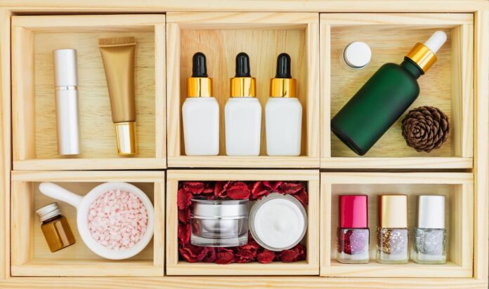 Dlaczego warto produkować efektowne opakowania na kosmetyki, gdy chcemy więcej sprzedawać